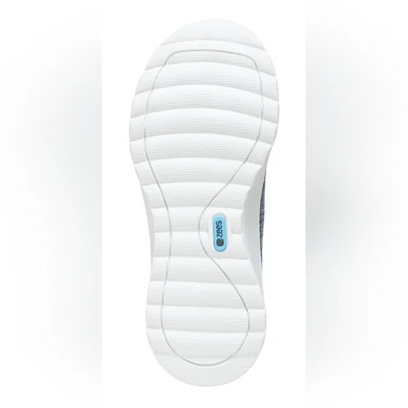 👟Bzees👟 Get Movin Slip On, Navy,6.5 Ladies NWT - Picture 7 of 8